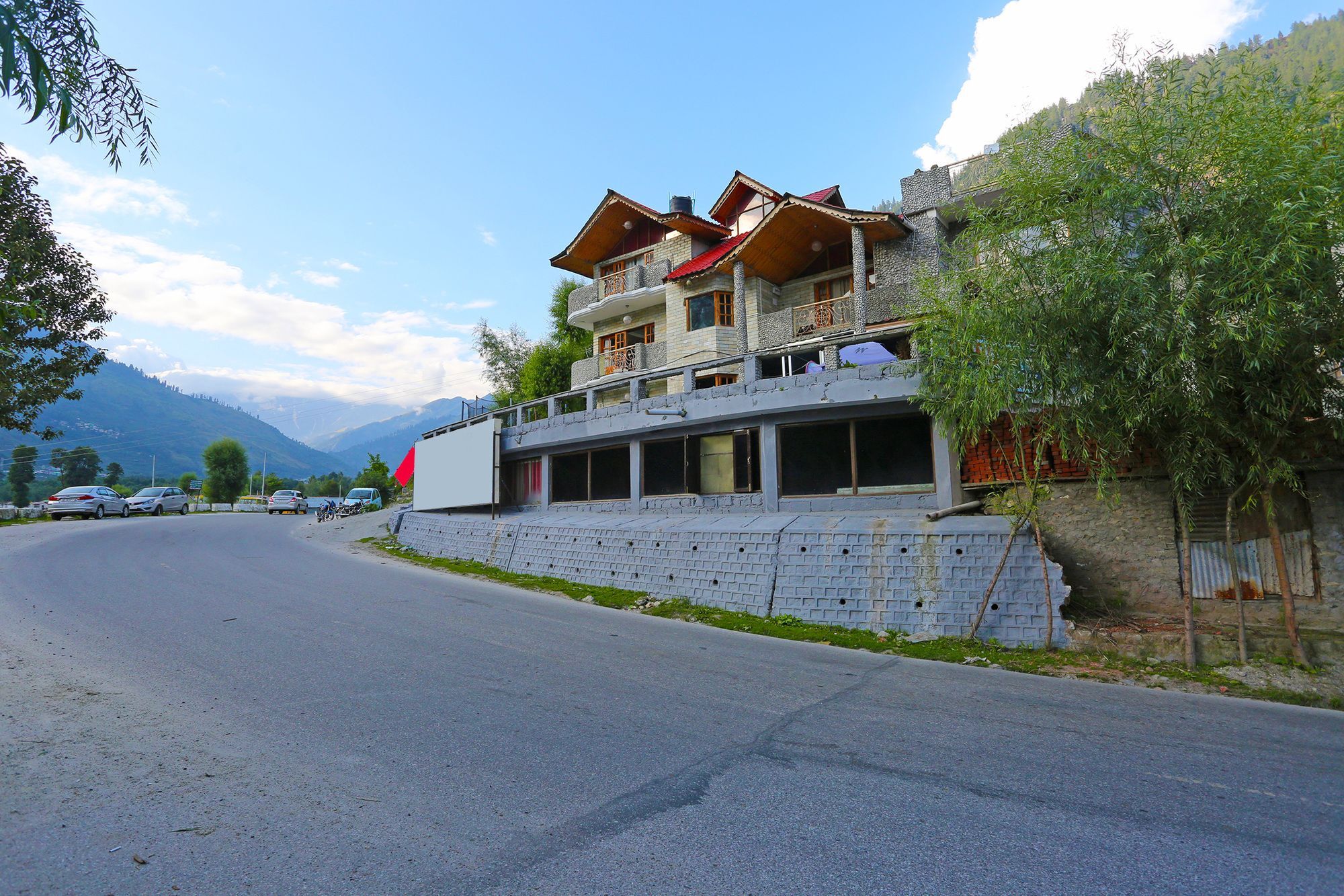 Oyo 9392 Villa Riverine - Manali (Himachal Pradesh) — Photos 1
